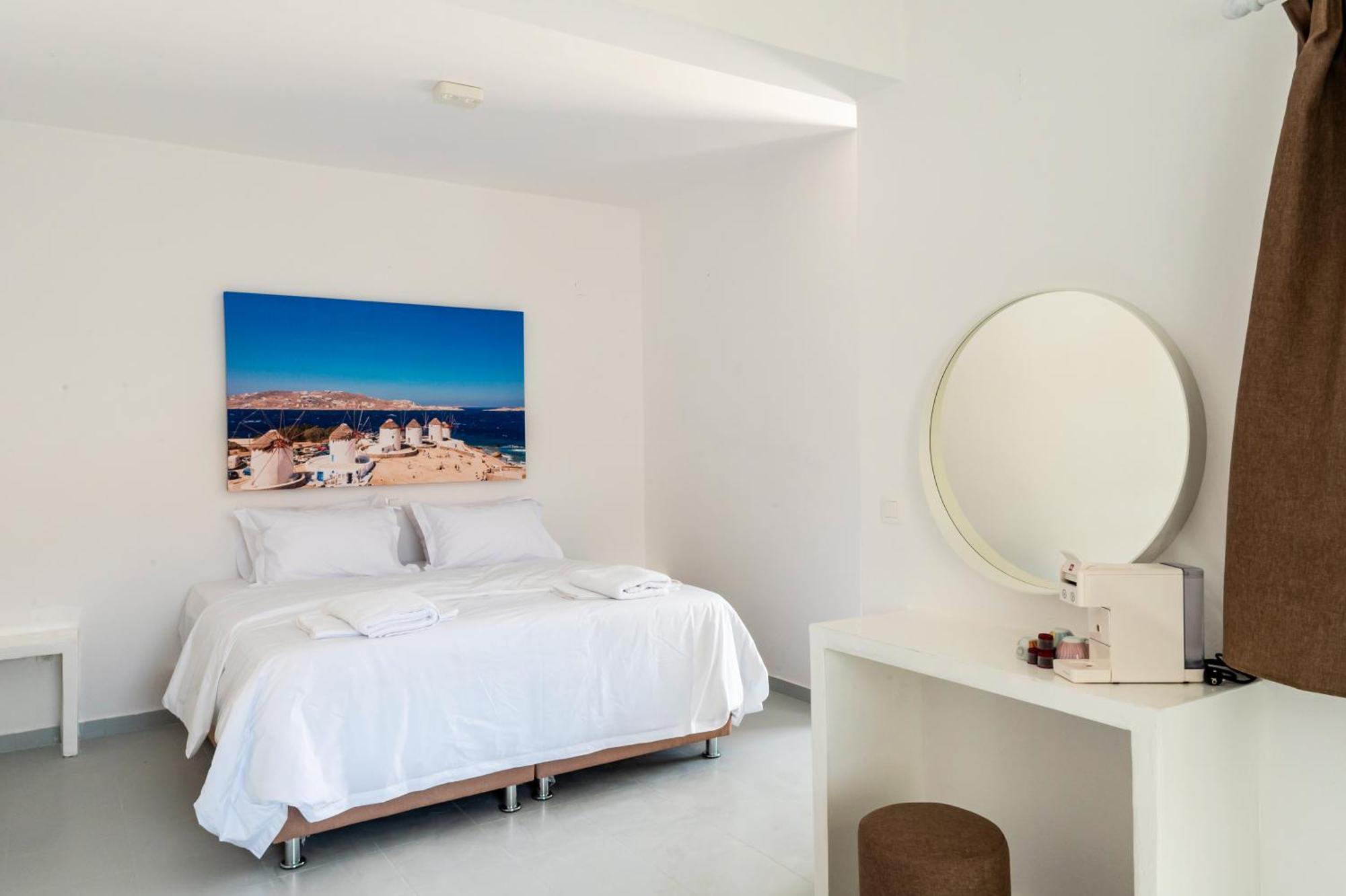 Be Kythnos Hotel Mérichas Екстериор снимка